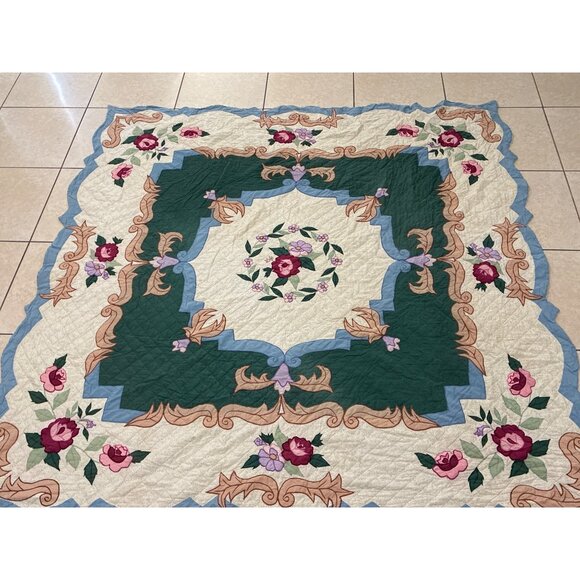 vintage hand-stitched applique quilt floral Garland Roses pattern scalloped edge - Picture 1 of 8
